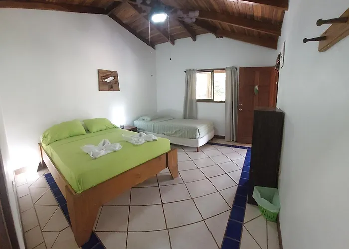Indra Bed and breakfast 3*
